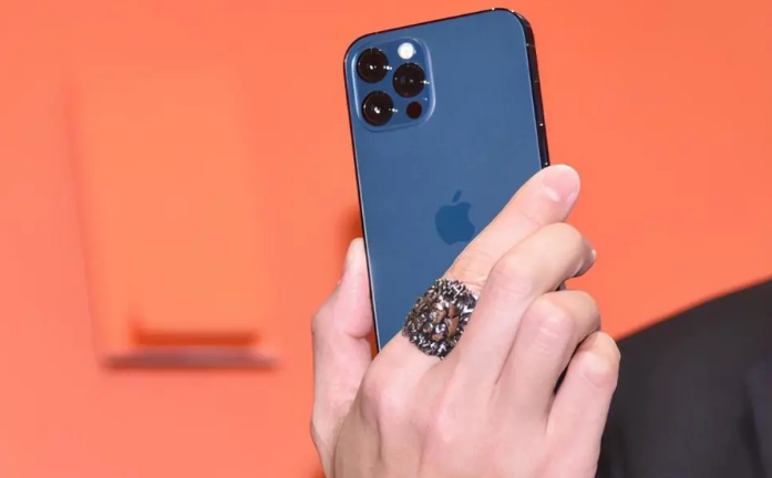 广阳苹果手机维修分享iPhone12系列重启方法教程 
